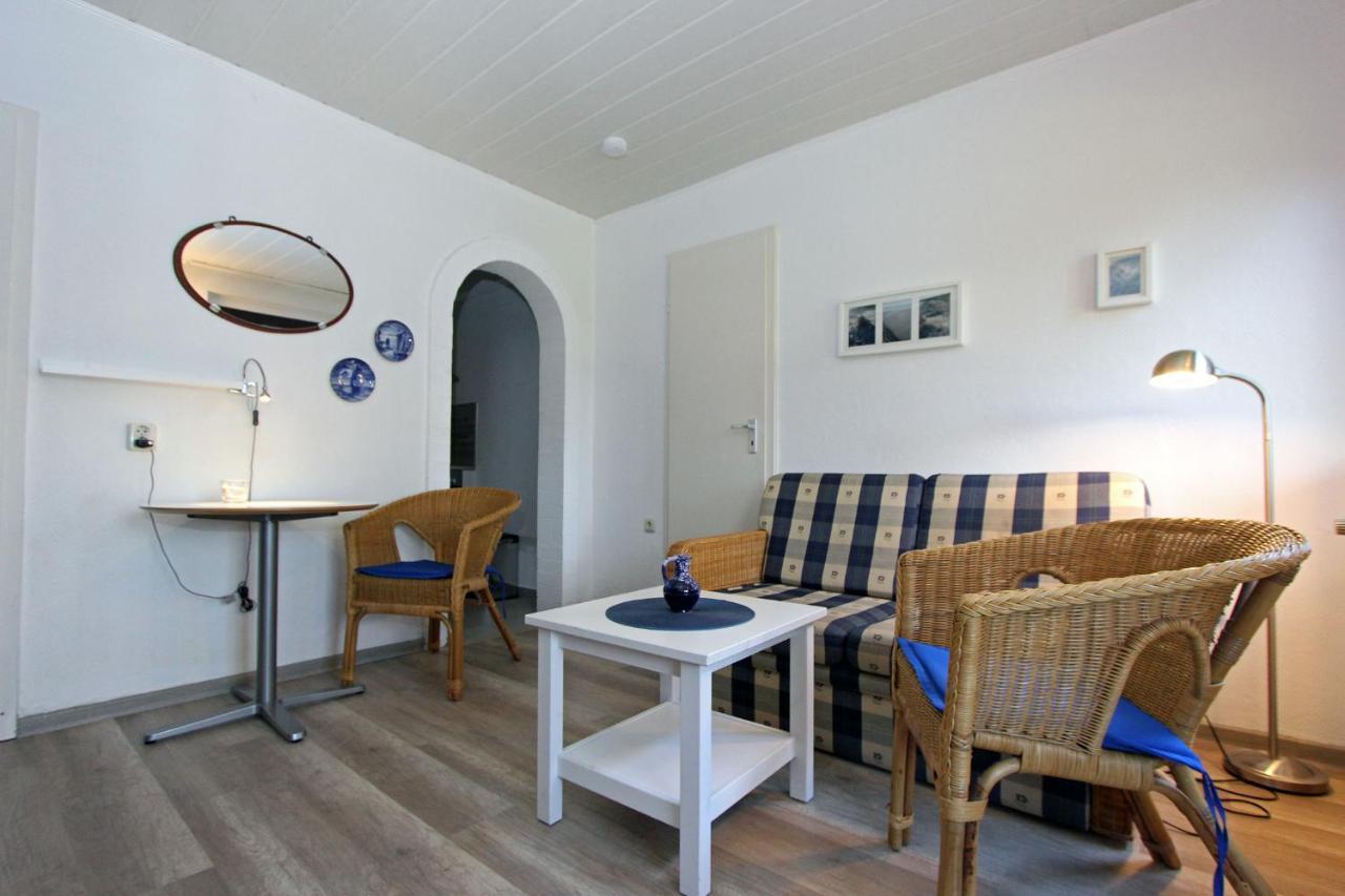Koje Im Reethus Apartment Prerow Exterior photo